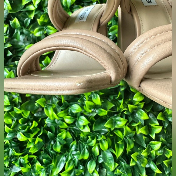 Steve Madden Chunky Heel Sandals NWOT - Picture 7 of 12